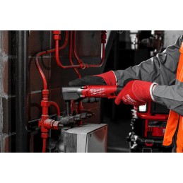 1 pcs - Milwaukee 1/2 in 12V, 2Ah Cordless Impact Wrench