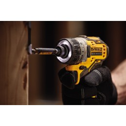 1 pcs - DeWALT DCF601D2-GB 12V Electric Screwdriver, UK Plug