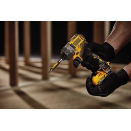 1 pcs - DeWALT DCF601D2-GB 12V Electric Screwdriver, UK Plug