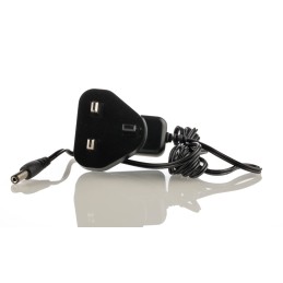 1 pcs - XP Power 5W Plug-In AC/DC Adapter 5V dc Output, 1A Output