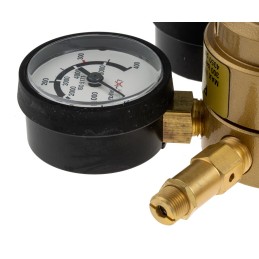 1 pcs - GCE Pressure Regulator for use with Air
