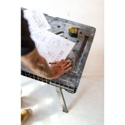 1 pcs - Stanley Portable Polypropylene Workbench, 450kg Max Load x 60cm x 85cm