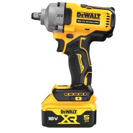 1 pcs - DeWALT 1/2 in 18V, 5Ah Cordless Impact Wrench, UK Plug