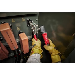 1 pcs - Milwaukee 3/8 in 12V, 2Ah Cordless Impact Wrench