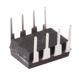 10 pcs - Microchip PIC16F15313-I/P, 8bit PIC Microcontroller, PIC16F, 32MHz, 3.5 kB Flash, 8-Pin PDIP