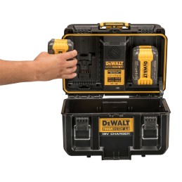 1 pcs - DeWALT DWST83470-GB Power Tool Charger, 18V for use with FLEXVOLT Battery Packs, UK Plug