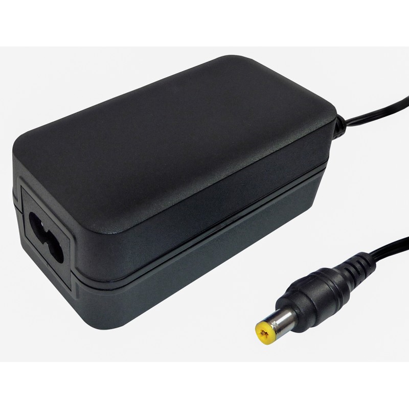 1 pcs - RS PRO 15W Plug-In AC/DC Adapter 5V dc Output, 0 - 3A Output