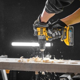 1 pcs - DeWALT 18V Cordless Combi Drill, UK Plug