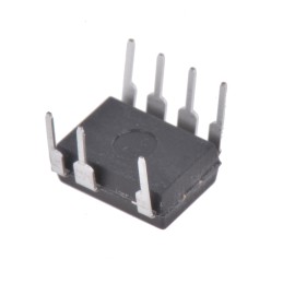 10 pcs - STMicroelectronics, AC-DC Converter 7-Pin, PDIP VIPER17LN