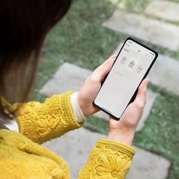 1 pcs - YALE 100dB Security Alarm Sounder & Strobe