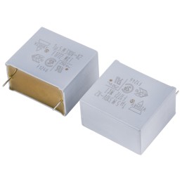25 pcs - Vishay F1772 Polyester Film Capacitor, 310V ac, ±20%, 1.5μF, Through Hole