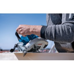 1 Set - Bosch GKS 18V-70 L 190mm Cordless Hand-Held Circular Saw, 18V