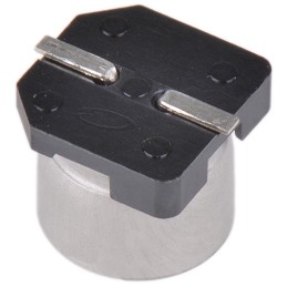 50 pcs - Nichicon 100μF Aluminium Electrolytic Capacitor 6.3V dc, Surface Mount - UCD0J101MCL1GS