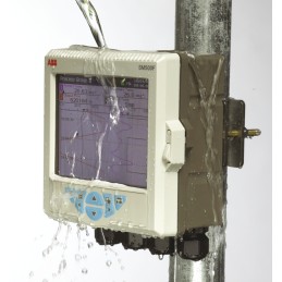 1 pcs - ABB SM501FCB, 1 Input Channels, Videographic Chart Recorder Measures Current, Millivolt, Resistance, Temperature,