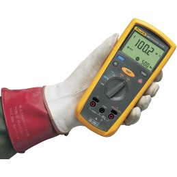1 pcs - Fluke 1503 Insulation Tester, 500V Min, 1000V Max, 2GΩ Max, CAT III 600V