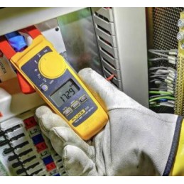 1 pcs - Fluke 325 Clamp Meter, 400A dc, Max Current 400A ac CAT III 600V