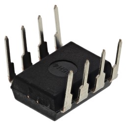 5 pcs - Texas Instruments LT1054IP Charge Pump, Regulator 8-Pin, PDIP