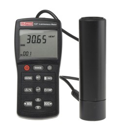 1 pcs - RS PRO Luminance Meters, 9.999 fL, 9.999 cd/m² to 1999lx, ±3 (Calibrated to Standard Incandescent Lamp (2856 K % @