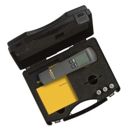 1 pcs - Fluke 820 LED Stroboscope, ±0.02 % Accuracy