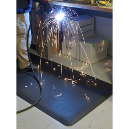 1 pcs - Coba Europe Diamond Tread PVC Anti-Fatigue Mat, 0.6m x 0.9m x 15mm