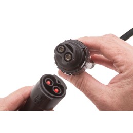 1 pcs - Megger 1009-845 Ohmmeter, 25000 Ω Max, 10μΩ Resolution, Low Resistance - RS Calibrated