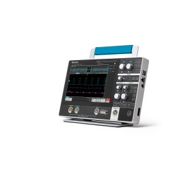 1 pcs - Tektronix MSO22 MSO2 Series Analogue, Digital Bench, Portable, Ultra Compact Oscilloscope, 2 Analogue Channels, 100MHz,