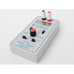 1 pcs - Time Electronics 1044 Current & Voltage Calibrator, Max Voltage 20V, Max Current 20mA