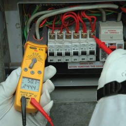 1 pcs - Martindale ET5 Multifunction Tester