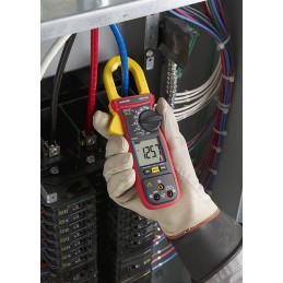 1 pcs - Beha-Amprobe AMP 320 Clamp Meter, 600A dc, Max Current 600A ac CAT III 600V With UKAS Calibration
