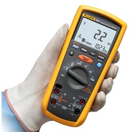 1 pcs - Fluke 1577 Insulation Tester, 500V Min, 1000V Max, 2GΩ Max, CAT III 1000V - RS Calibration