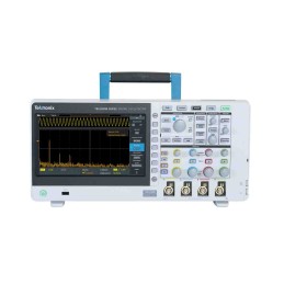 1 pcs - Tektronix TBS2204B TBS2000B Series Digital Bench Oscilloscope, 4 Analogue Channels, 200MHz - UKAS Calibrated