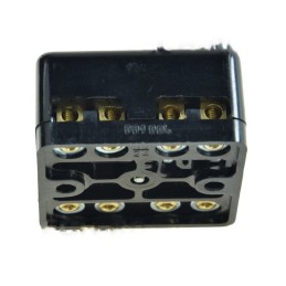 Fuse box 4 kr 977302 aparts
