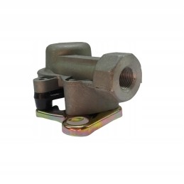 Air pipe connector with valve c 330 c 360