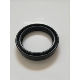 Renault PTO shaft seal