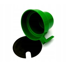 Alpha cup pre-feeder green milking machine