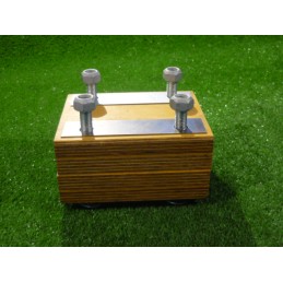 Wooden bushing for claas 678522 shakers