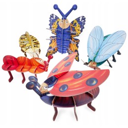 Spatial cardboard eco-puzzle with insects and a spider