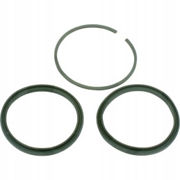 Set of rings for hydraulic lift piston