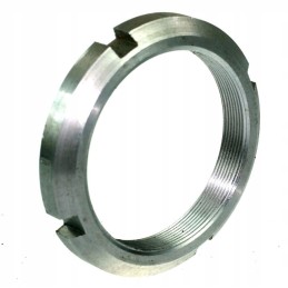 C 330 differential gear housing nut