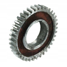 Gear wheel of the oil pump drive of the C 330 engine