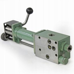 Hydraulic distributor of the lift, set c 330