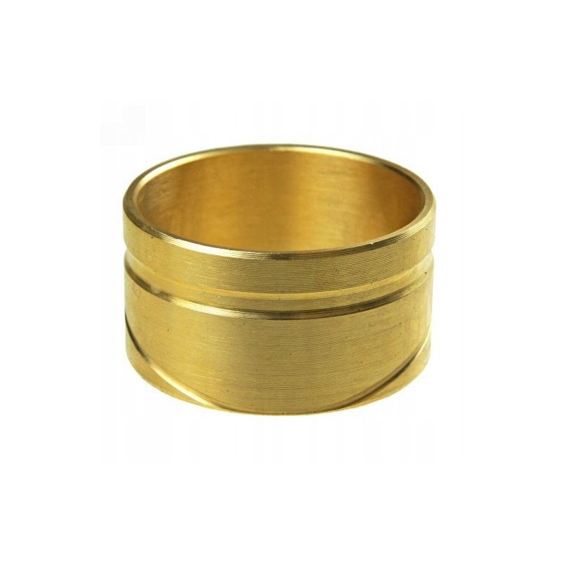 Sleeve of the intermediate wheel of the lift pump drive