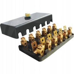 Fuse box for 6 flat fuses
