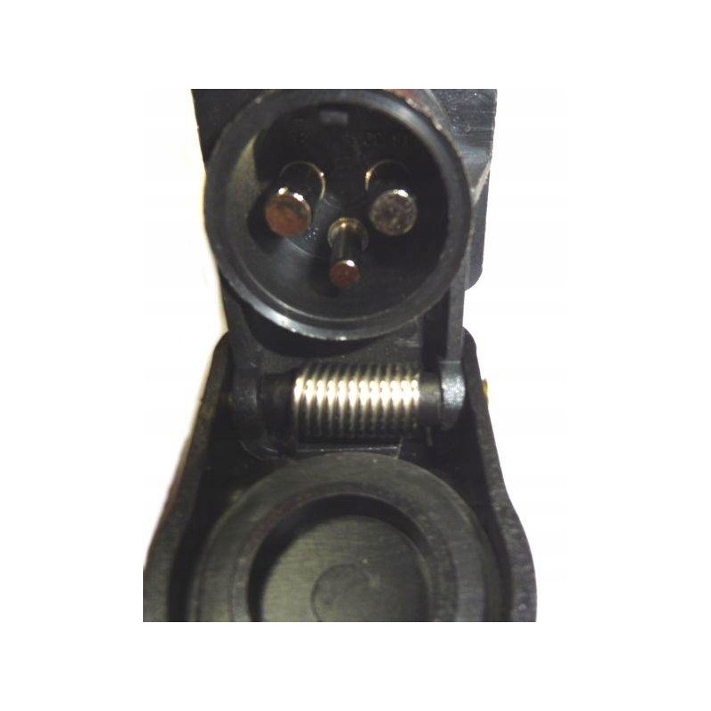 Electrical socket with 3 round plugs of different type c