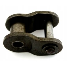 A chain link with a bent pin