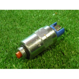 Magnetic extinguisher switch mf 1896464m1