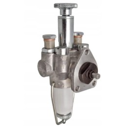 The fuel pump powers the Ursus C 330