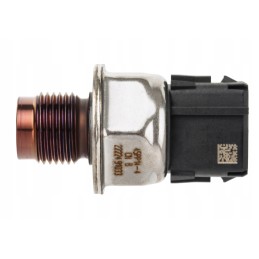 Fuel pressure sensor for john deere re549752