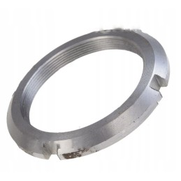 Differential bearing nut c 330 500