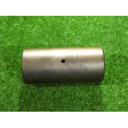 Front drive shaft connector mf 3384857m2 sleeve